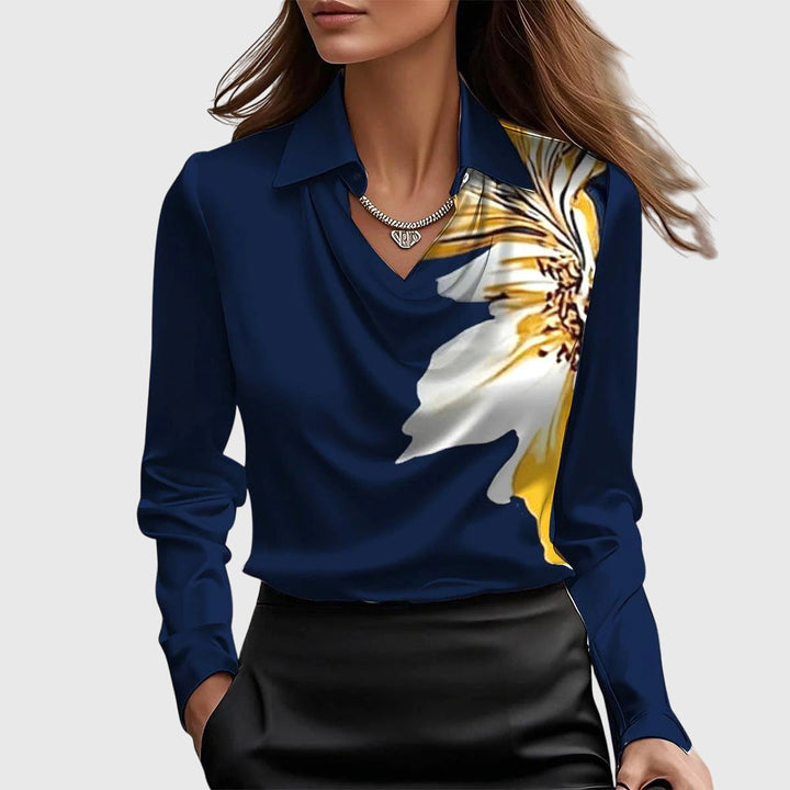 SYLVIA - Blouse au brillant luxueux avec col plissé
