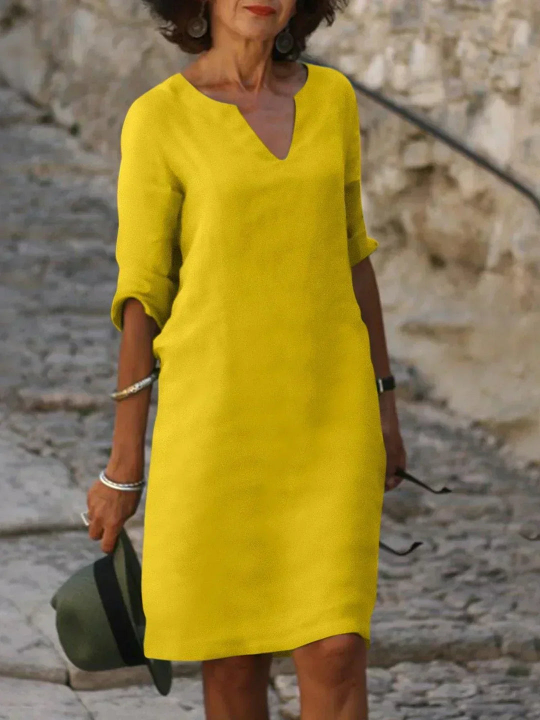 Beth™ - Robe décontractée à col en V